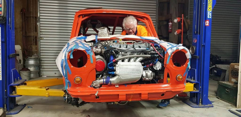 Mini Issigonis Fr John Cluttered Nov